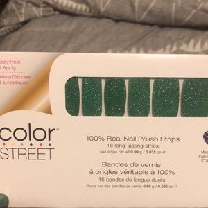 Color Street Queen of Green